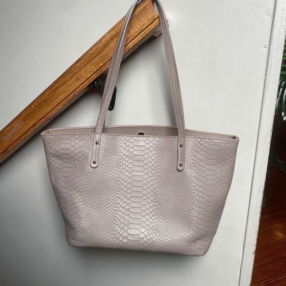 GiGi New York 🐾  TEDDIE TOTE Nude Embossed Python Leather, MSRP $365 - Picture 8 of 14